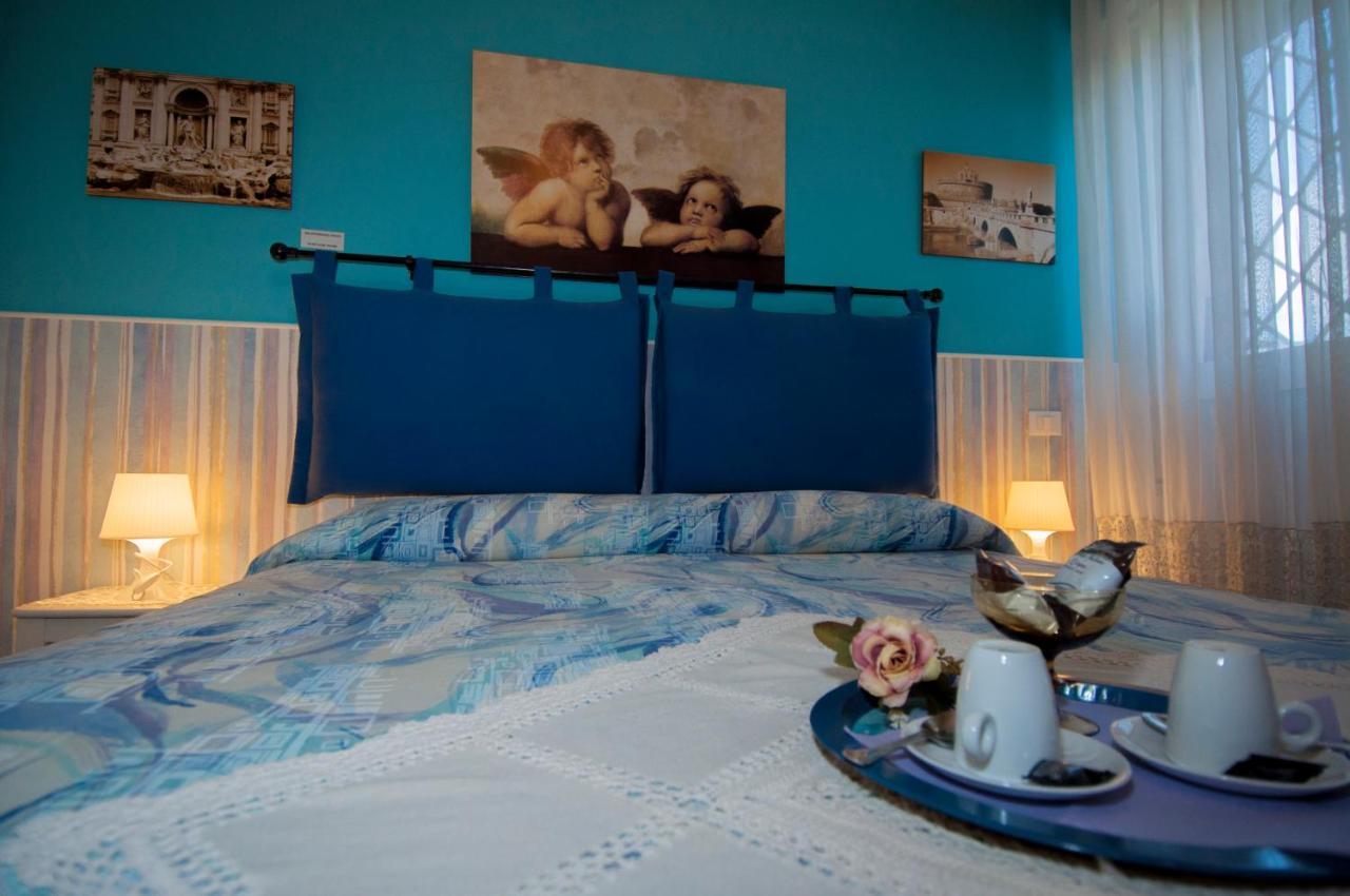 Passeggiate Romane B&B Bagian luar foto